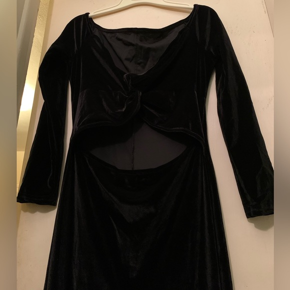 ✨⚡️💥Black Velvet Catsuit with Stacked Legs - Picture 5 of 14